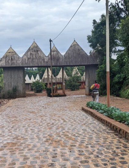 Aménagement de l’entrée chefferie Bameka