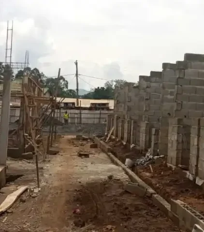 Construction de plusieurs marchés villageois